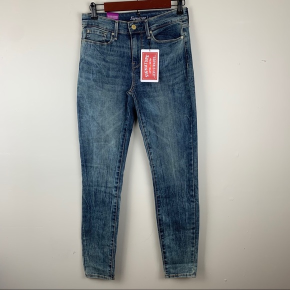 Signature Levi Strauss Modern Skinny Jean - Picture 3 of 10